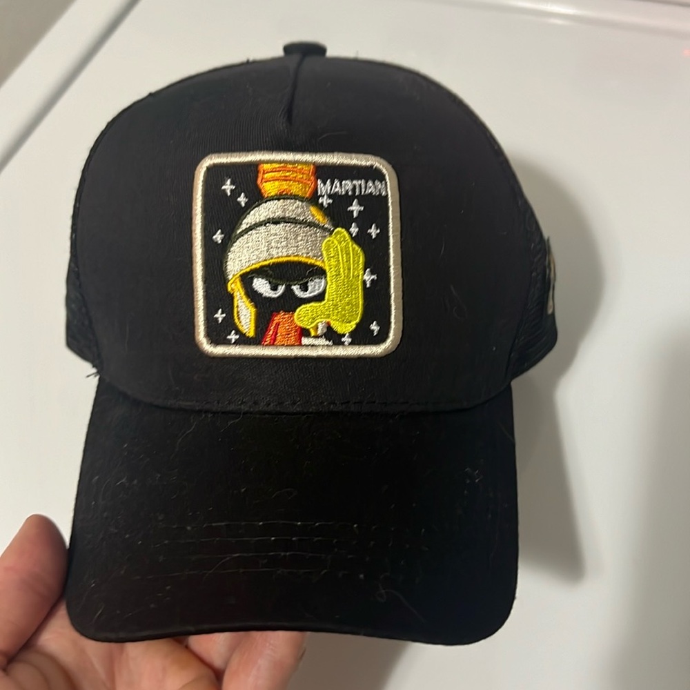 Marvin the Martian hat. Adjustable, never worn, great condition.